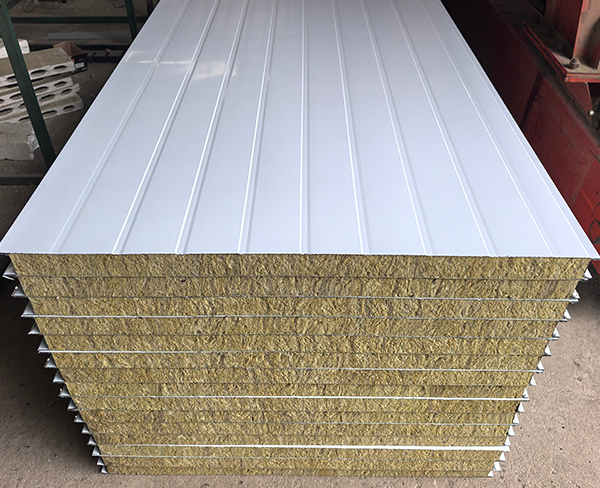 機(jī)制巖棉板