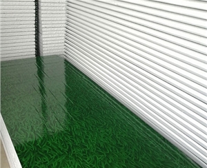 巖棉夾芯板與復(fù)合板的區(qū)別在哪？