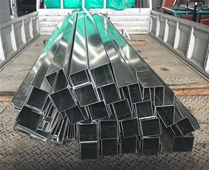 彩鋼板與泡沫夾芯板的區(qū)別？